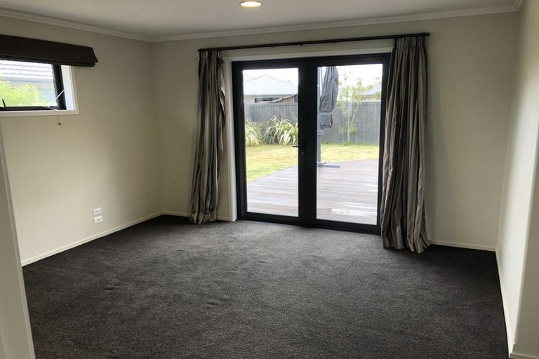 Photo of property in 75 Awatea Gardens, Wigram, Christchurch, 8042