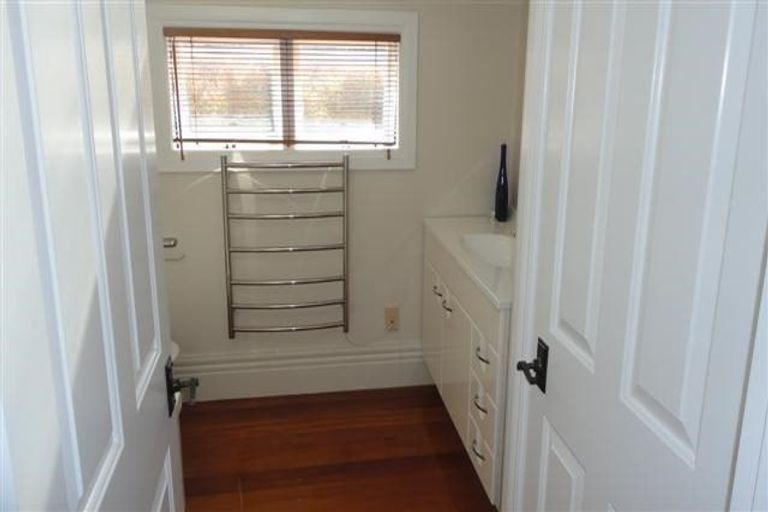 Photo of property in 5/14-26 Beach Road, Northcote Point, Auckland, 0627