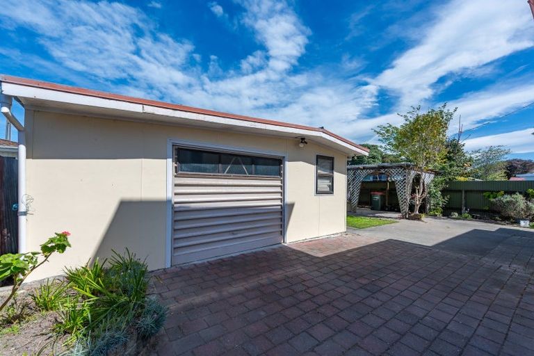 Photo of property in 77 Barker Road, Marewa, Napier, 4110