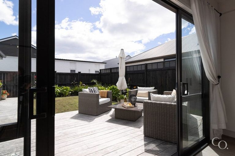 Photo of property in 17 Mida Close, Papamoa Beach, Papamoa, 3118