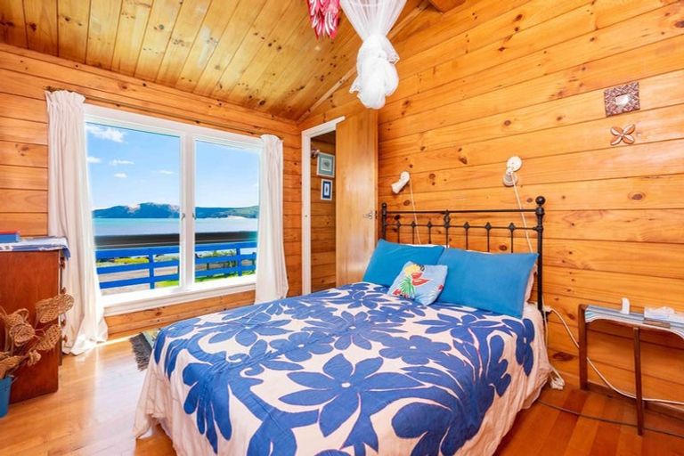 Photo of property in 24 Koutu Beach Road, Opononi, Kaikohe, 0473