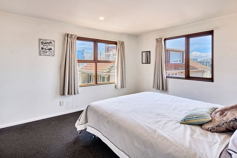 Photo of property in 332c The Terrace, Te Aro, Wellington, 6011