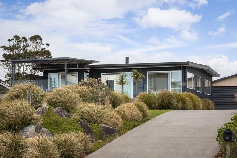 Photo of property in 138 Seaforth Road, Waihi Beach, 3611