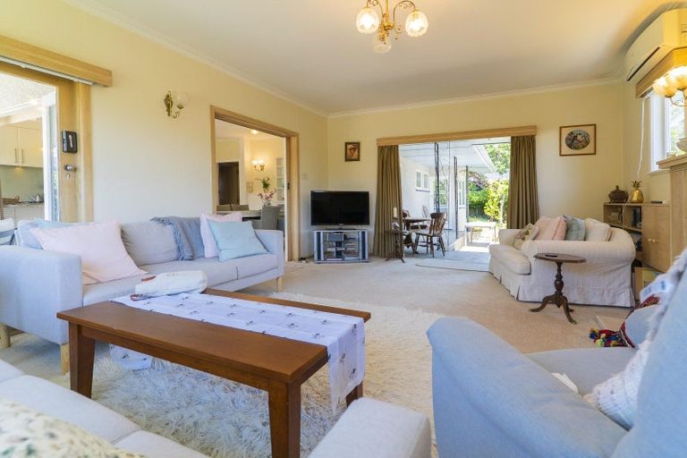 Photo of property in 87 Arataki Road, Havelock North, 4130