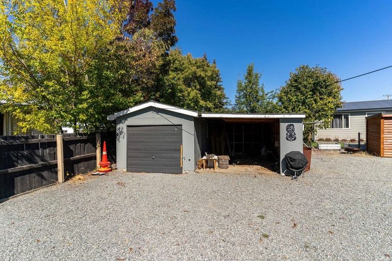 Photo of property in 43 Jollie Road, Twizel, 7901