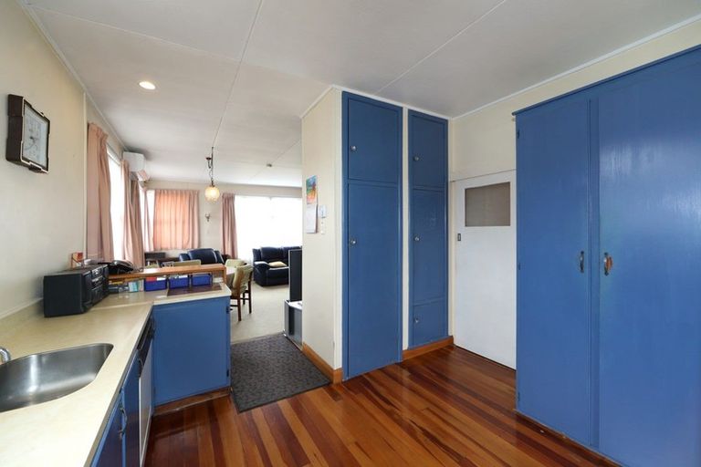 Photo of property in 807 Alexandra Street, Parkvale, Hastings, 4122