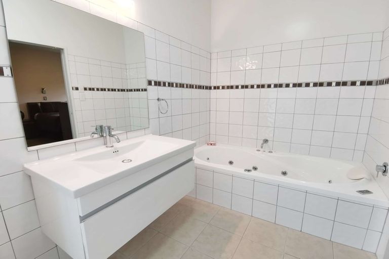 Photo of property in 5a Arthurstown Road, Ruatapu, Hokitika, 7883