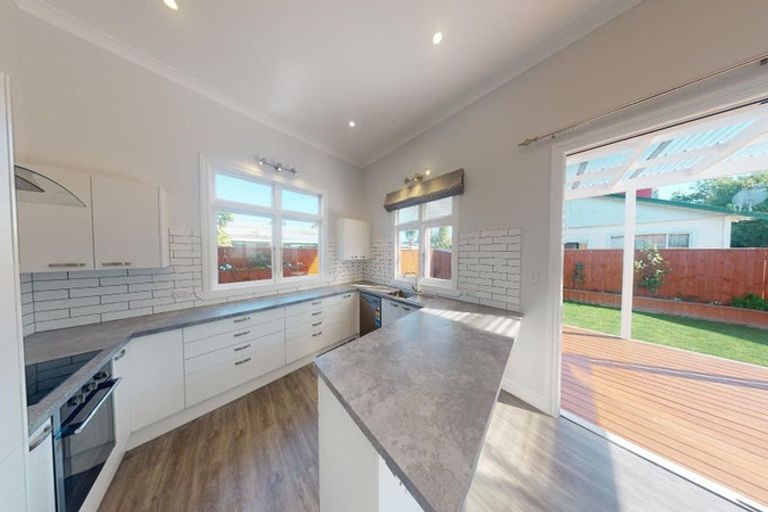 Photo of property in 141 Church Street, West End, Palmerston North, 4412