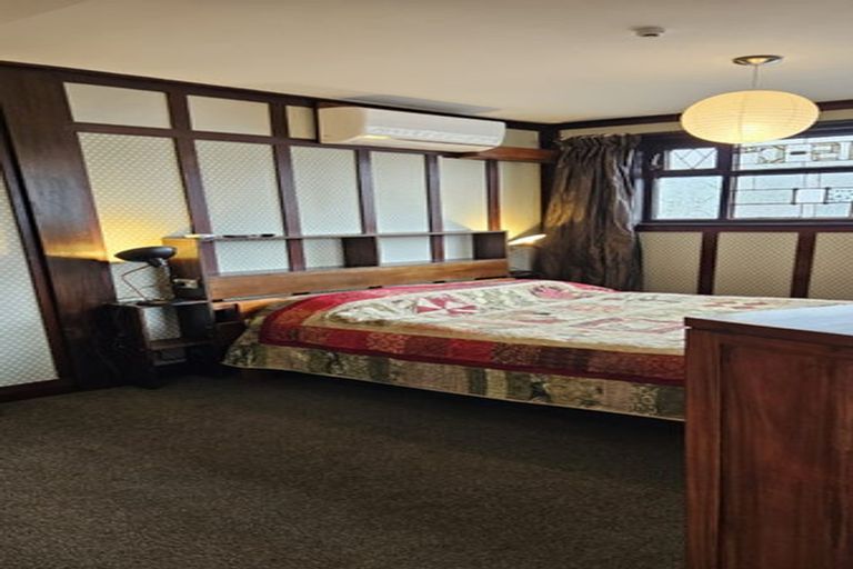 Photo of property in 58 Wilson Street, Newtown, Wellington, 6021