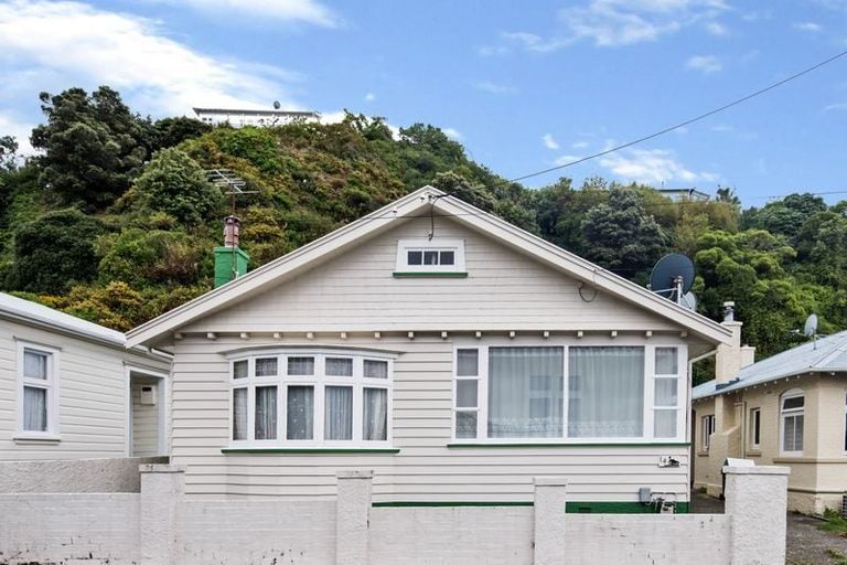 Photo of property in 14 Wellington Road, Hataitai, Wellington, 6021