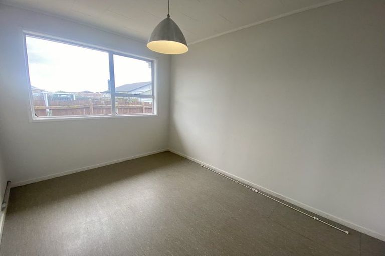 Photo of property in 52 Boundary Road, Clover Park, Auckland, 2019