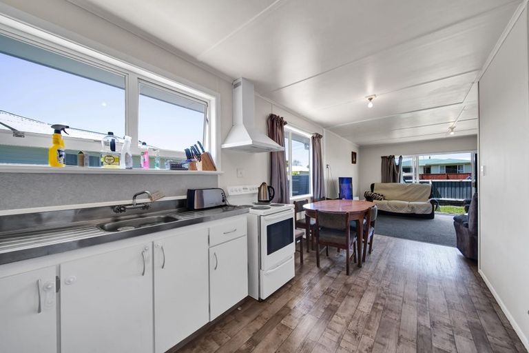 Photo of property in 26 Ramanui Avenue, Hawera, 4610