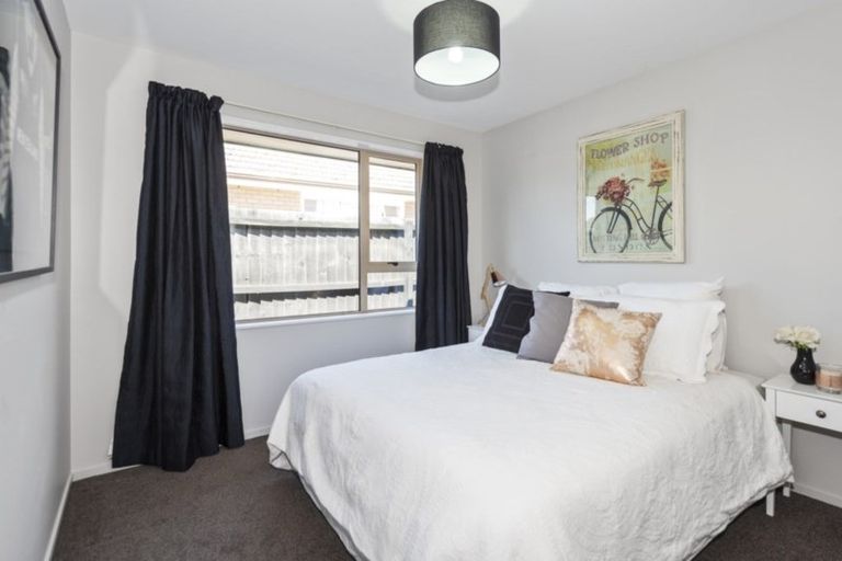 Photo of property in 11a Bassett Street, Burwood, Christchurch, 8083
