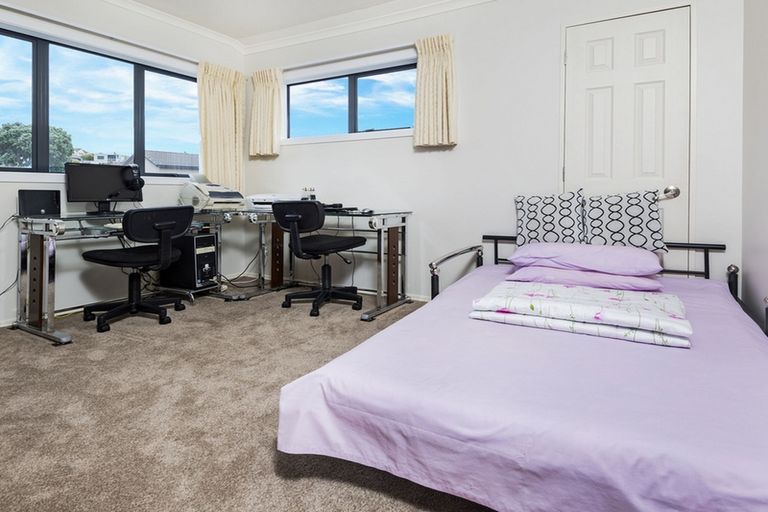 Photo of property in 151a Bucklands Beach Road, Bucklands Beach, Auckland, 2012