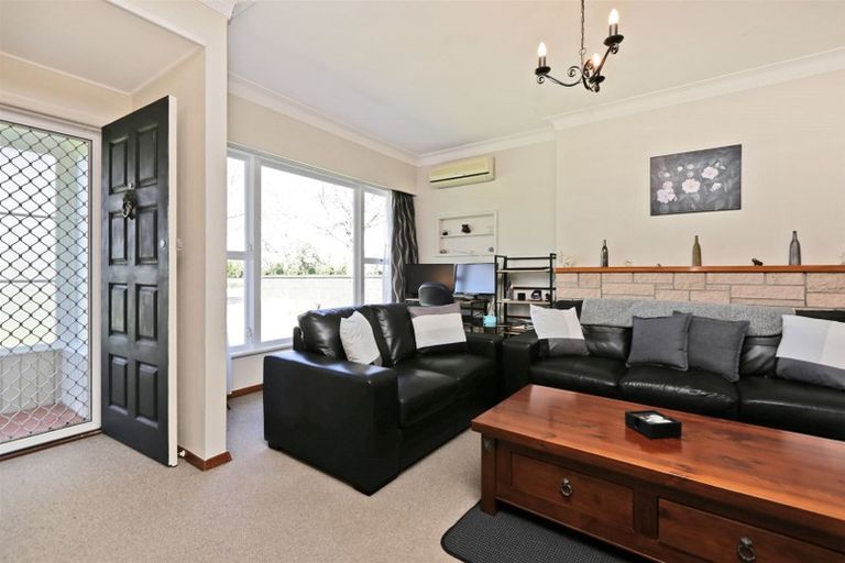 Photo of property in 908 Sylvan Road, Mayfair, Hastings, 4122