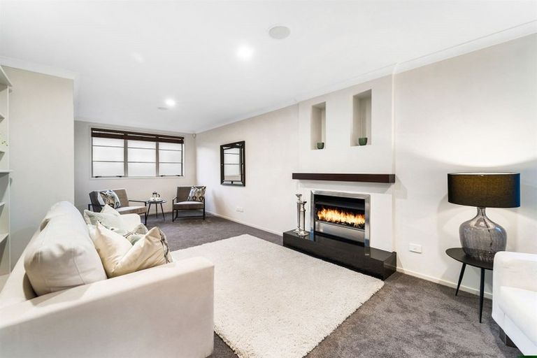 Photo of property in 8 Stratford Avenue, Milford, Auckland, 0620