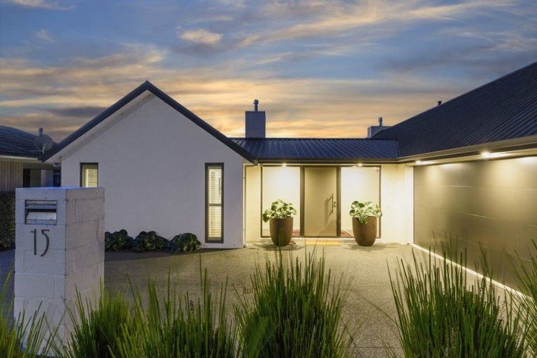 Photo of property in 15 Kirkhill Close, Bethlehem, Tauranga, 3110