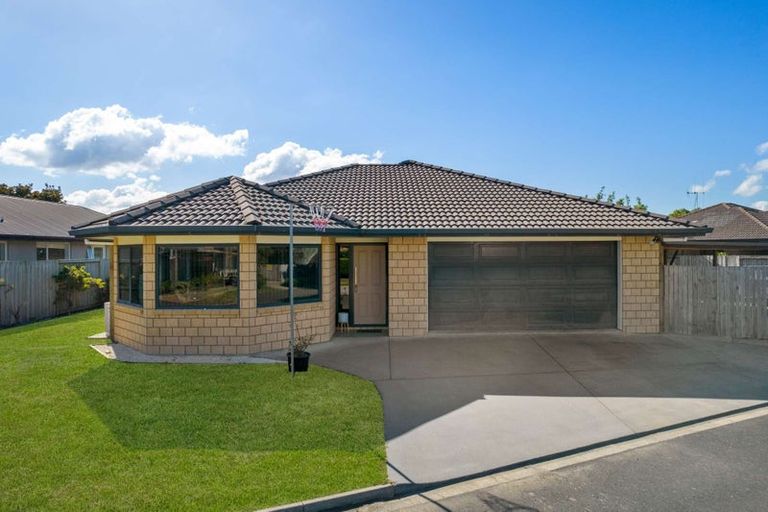 Photo of property in 22a Madison Street, Cambridge, 3434