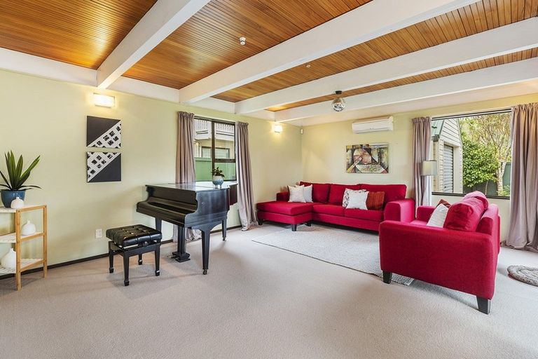 Photo of property in 6 Virginia Grove, Brooklyn, Wellington, 6021