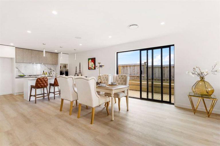 Photo of property in 3 Matuka Lane, Ranui, Auckland, 0612