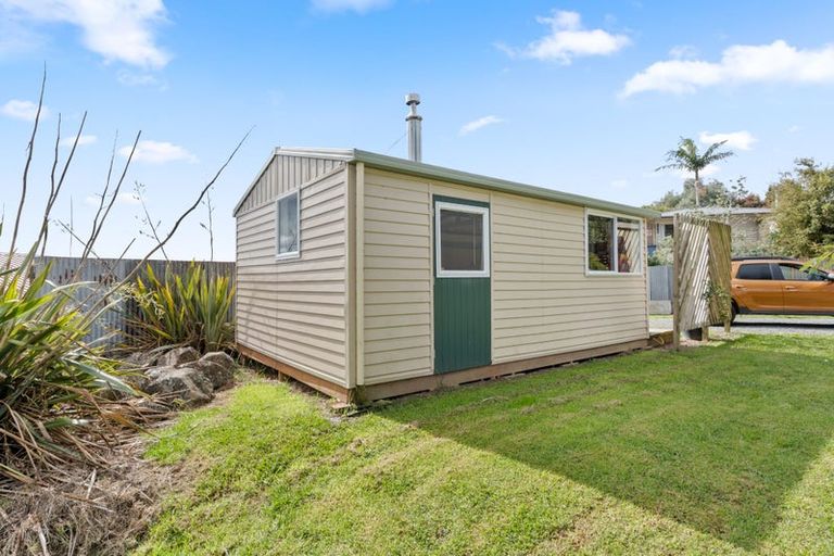 Photo of property in 17 Moana View, Raumanga, Whangarei, 0110