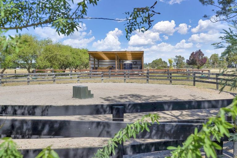 Photo of property in 70 Darnley Road, Glasnevin, Amberley, 7483