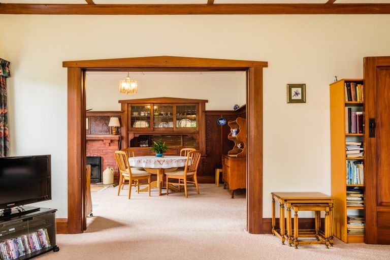 Photo of property in 3 Haronga Road, Inner Kaiti, Gisborne, 4010