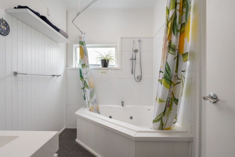 Photo of property in 34 Mowat Street, Springlands, Blenheim, 7201