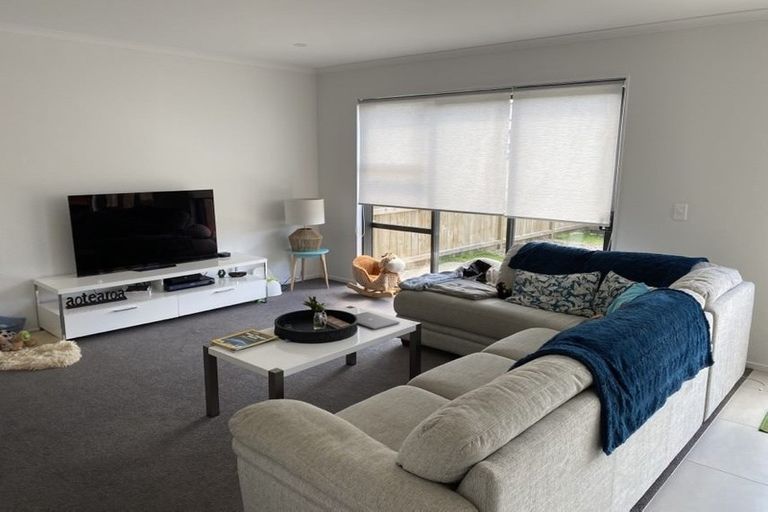 Photo of property in 26 Vincent Mcgrath Crescent, Swanson, Auckland, 0614