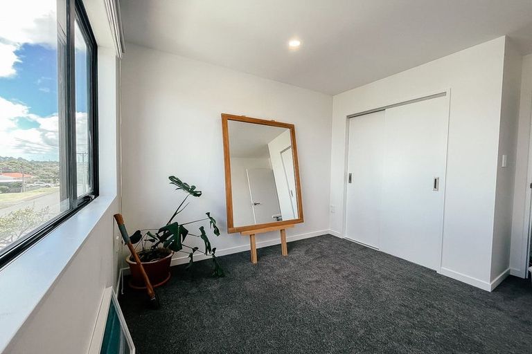Photo of property in 11/3 Abbotleigh Avenue, Te Atatu Peninsula, Auckland, 0610