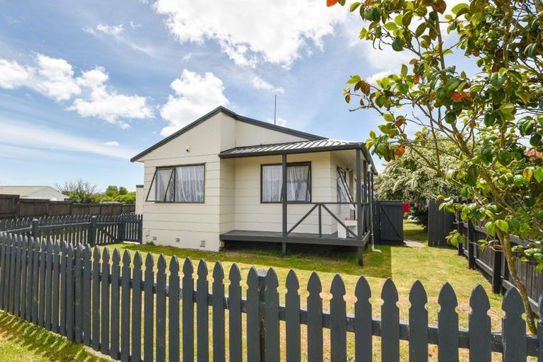 Photo of property in 75a Pohutukawa Drive, Owhata, Rotorua, 3010