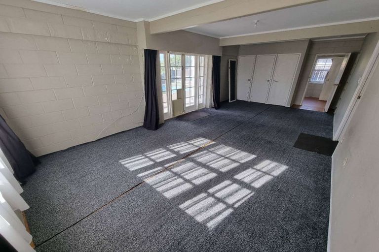 Photo of property in 35 Domain Road, Weymouth, Auckland, 2103