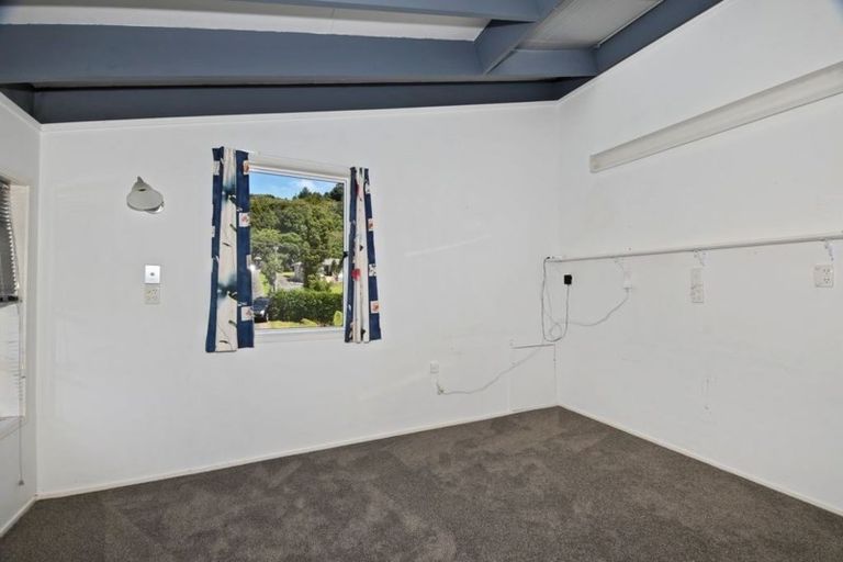 Photo of property in 49 Tuatara Drive, Te Kamo, Whangarei, 0112