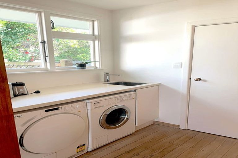 Photo of property in 67a Kotare Street, Fendalton, Christchurch, 8041