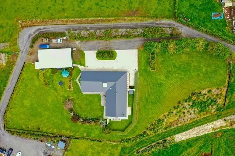 Photo of property in 457 Upland Road, Tarurutangi, New Plymouth, 4372