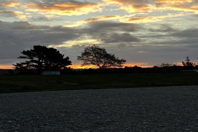 Photo of property in 12 Reg Cox Drive, Blue Spur, Hokitika, 7882