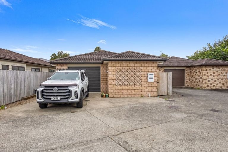 Photo of property in 64b Martyn Street, Waiuku, 2123