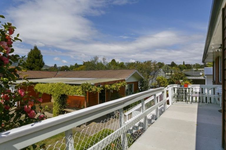 Photo of property in 6 Kotare Street, Hilltop, Taupo, 3330