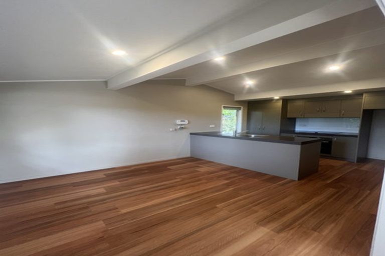 Photo of property in 8 Fleming Place, Chedworth, Hamilton, 3210