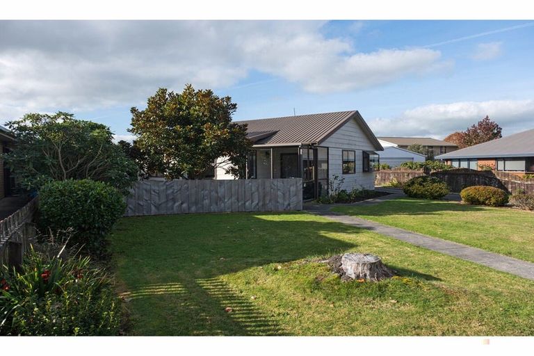 Photo of property in 11 Williamson Place, Geraldine, 7930