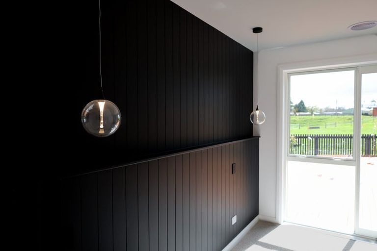 Photo of property in 24 Mangatainoka Lane, Awapuni, 4412