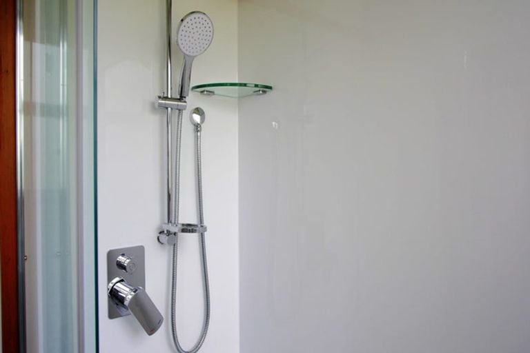 Photo of property in 5 Amelia Street, Woodville, 4920