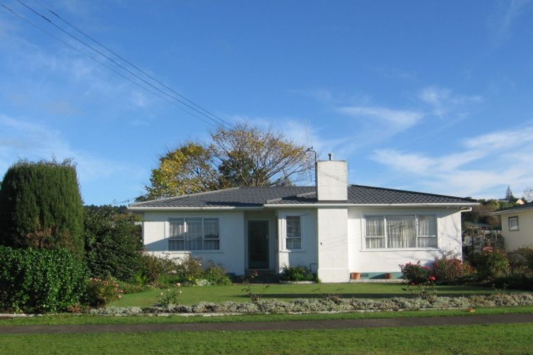 Photo of property in 20 Lethbridge Street, Feilding, 4702