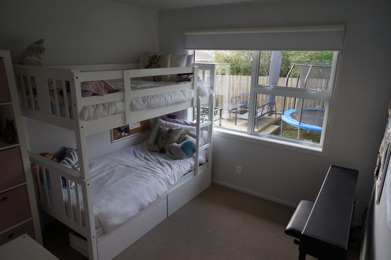 Photo of property in 1/248 Birkdale Road, Birkdale, Auckland, 0626