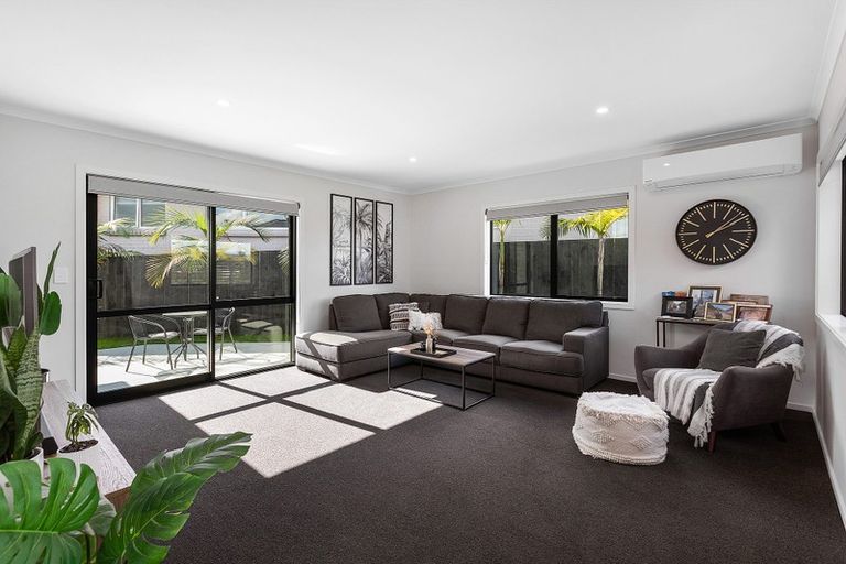 Photo of property in 75a Rototuna Road, Rototuna, Hamilton, 3210