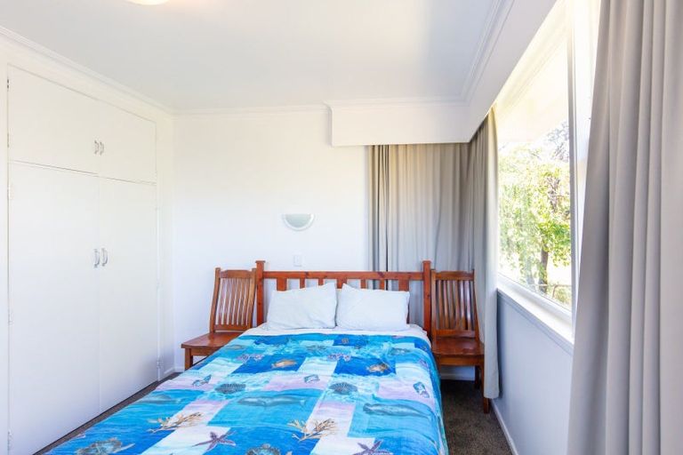 Photo of property in 98 Queen Street West, Levin, 5510