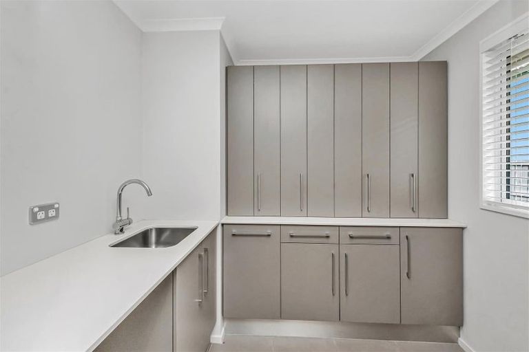 Photo of property in 27 Tui Street, Fendalton, Christchurch, 8041