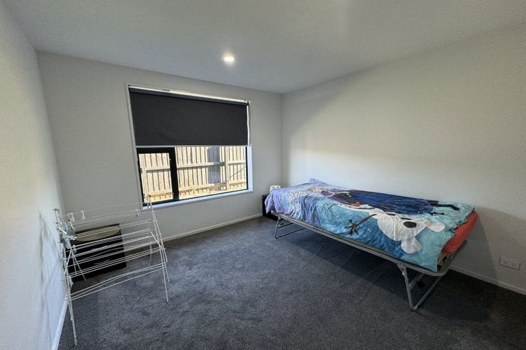 Photo of property in 12 Fountain Place, Rolleston, 7614