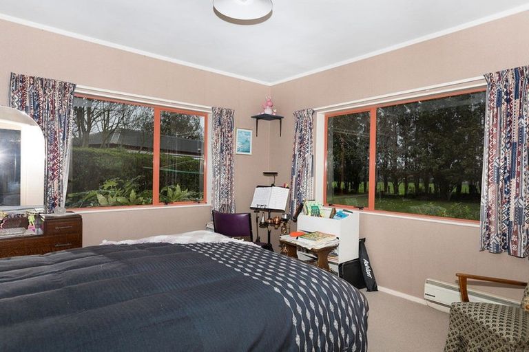 Photo of property in 10 Guinane Street, Dannevirke, 4930