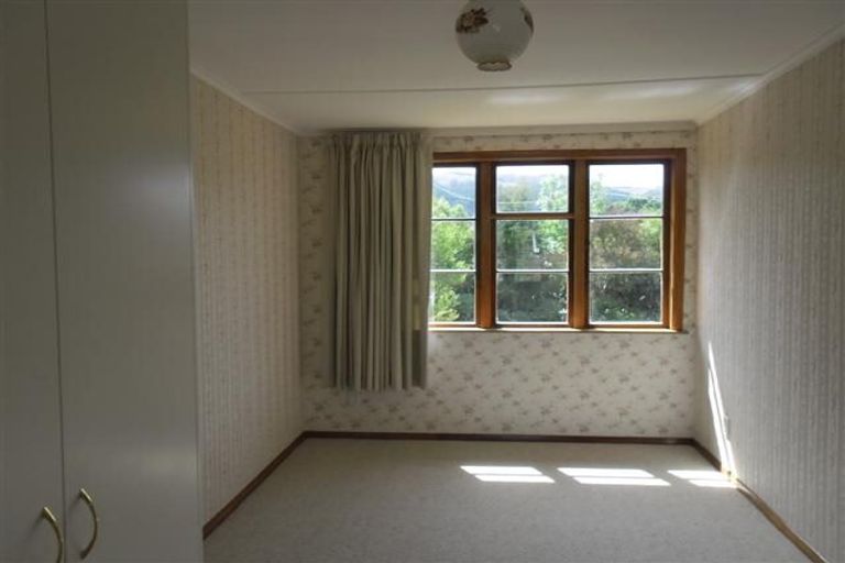 Photo of property in 5 Marion Street, Silverstream, Upper Hutt, 5019